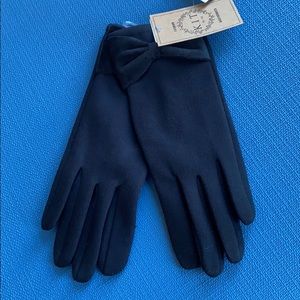 Women’s Black Gloves